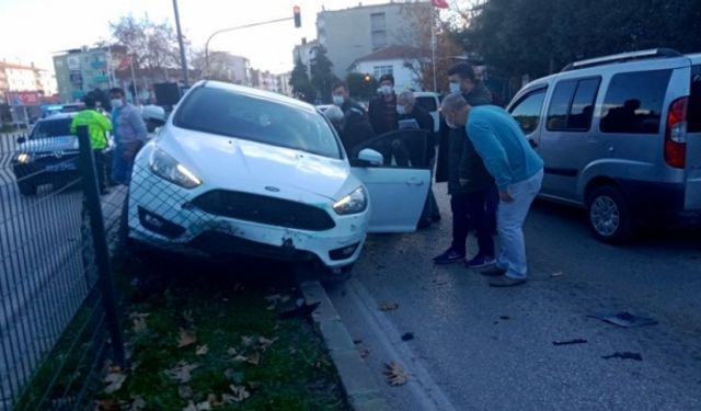 Bursa'da direksiyon başında kalp krizi geçiren öğretmen hayatını kaybetti