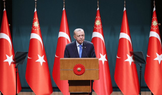  Cumhurbaşkanı Erdoğan ''Öğretmenlerimize, sınavı boykot çağrısı yapılmasını en başta milli iradenin tecelligahı olan Meclisimize saygısızlık olarak görüyoruz'