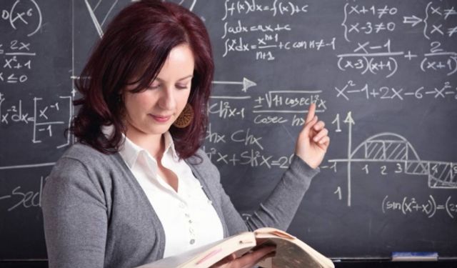 Milli Eğitim Bakanı Mahmut Özer : 94 bin Öğretmen kariyer basamakları sınavından muaf 