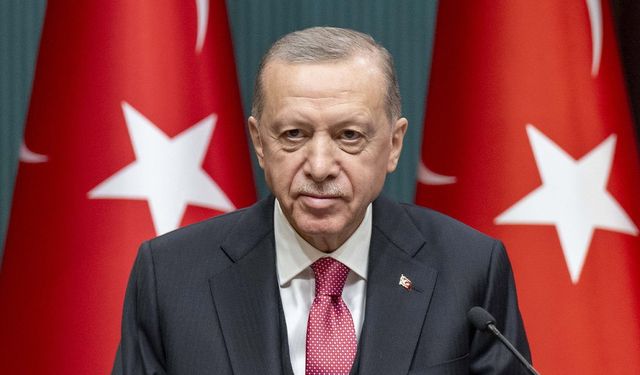 Cumhurbaşkanı Erdoğan'a Mektup: Memurlara seyyanen 5 bin lira zam
